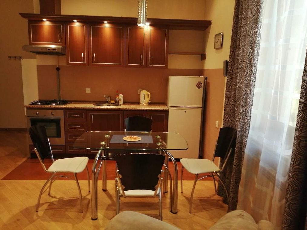 Квартира в ереване. Апартаменты Ереван. Туманян 9/1 апартаменты Ереван. Kitchen in an Apartment Yerevan. Ереван аренда жилья.